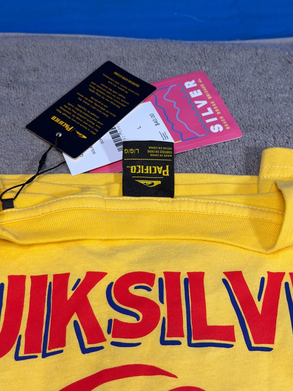Quiksilver x Pacífico t shirt
Brand new - Picture 3 of 3